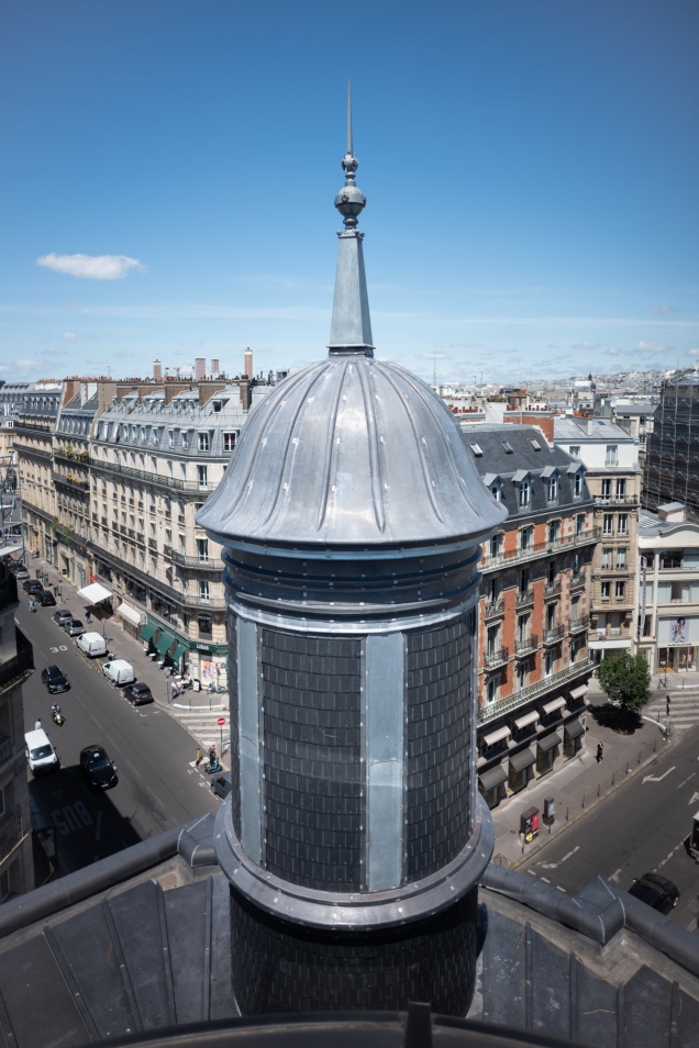 Sommet de La Poste du Louvre