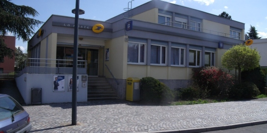 Façade du bureau de poste de Riedisheim