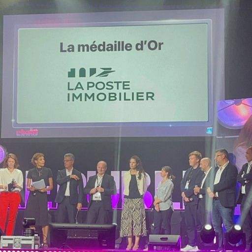 Vue de la remise des trophées sur la scène de la nuit de l'immo